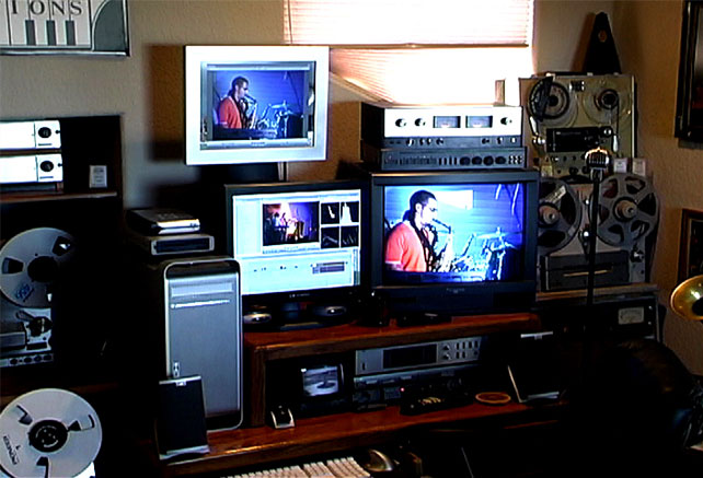 picture of Phantom's studio with Apple G5 FCP editing suite