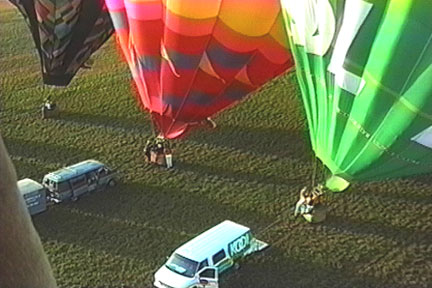 picture from Phantom's Sunrise Sunset II hot air balloon DVD